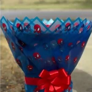 Spider-Man Themed Party Bouquet Wrap